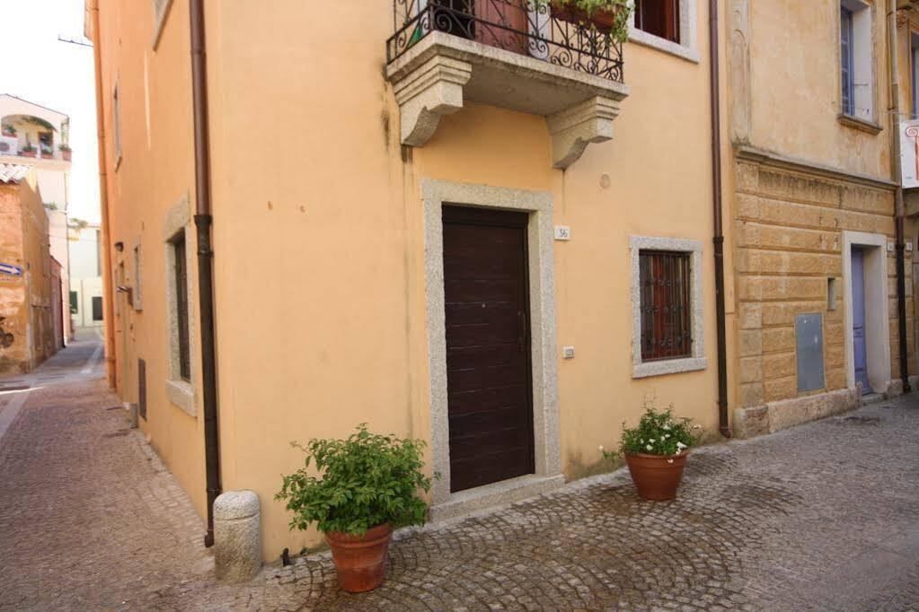 Amsicora 8 Hotel Olbia Kültér fotó
